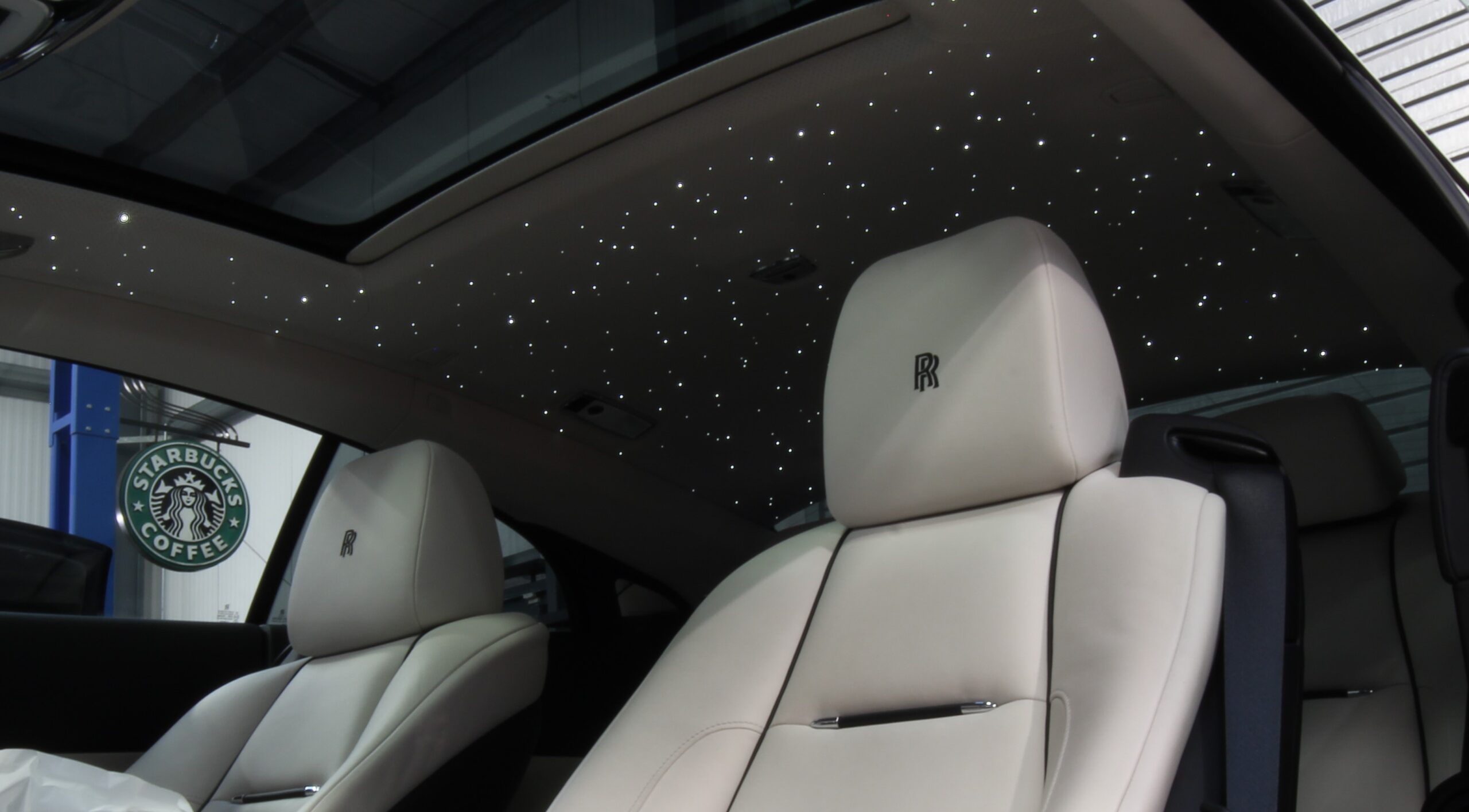 rolls royce wraith starlight